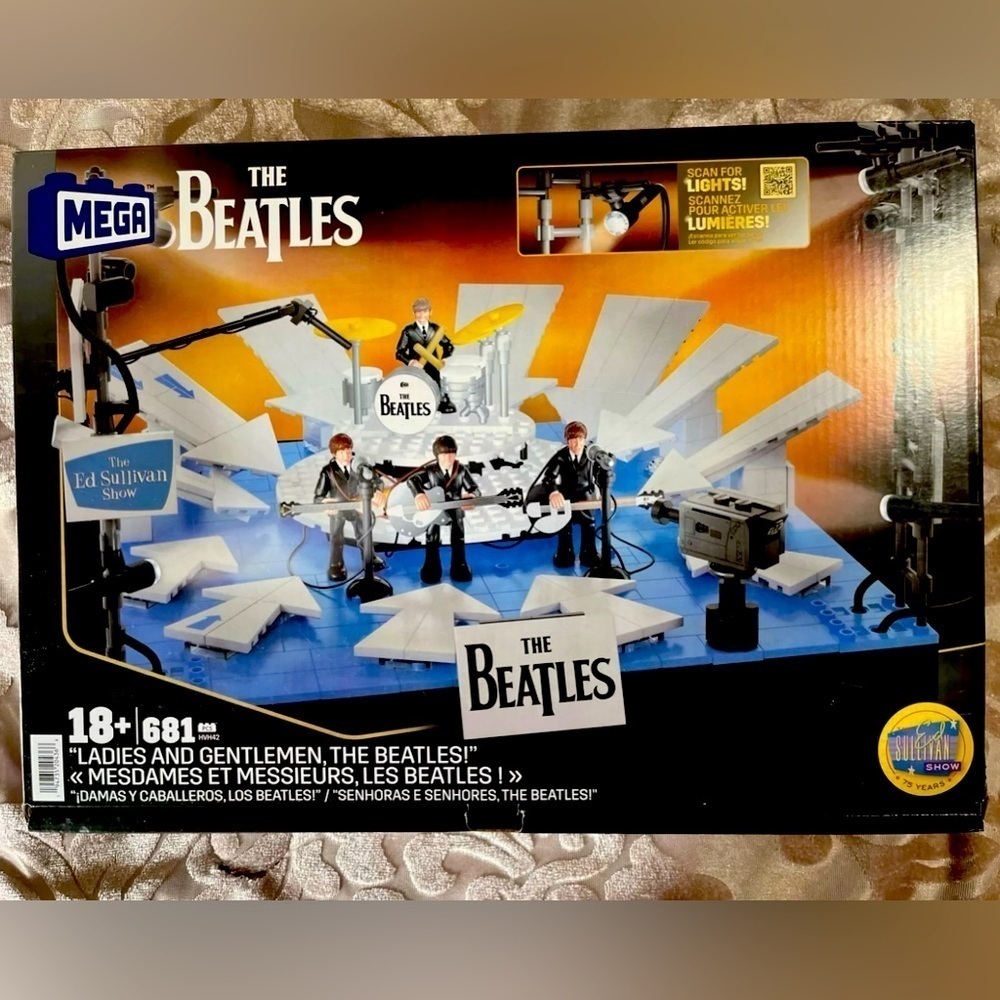 BEATLES! Mega Blocks Ladies & Gentlemen The Beatles! Ed Sullivan Set